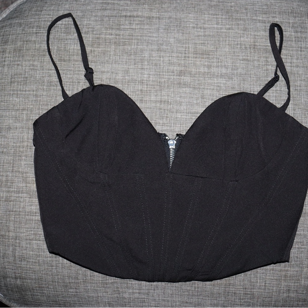 White Fox Boutique Black Crop Top